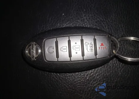 2014 Nissan Pathfinder Sl from USA, damaged, VIN 5N1AR2MM5EC666887